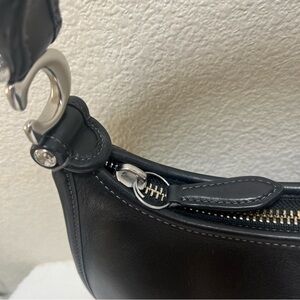 Coach Eve Black Leather Strap shoulder bag